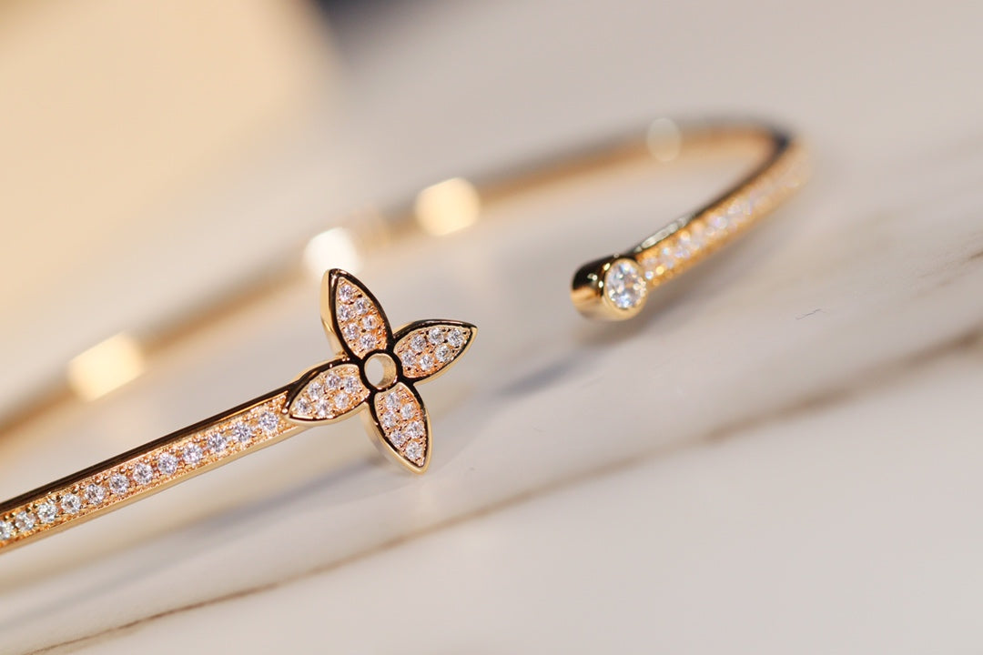[AURORA]IDYLLE GOLD OPEN BRACELET DIAMOND PAVED