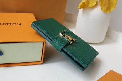 VERTICAL COMPACT WALLET GREEN CAPUCINES