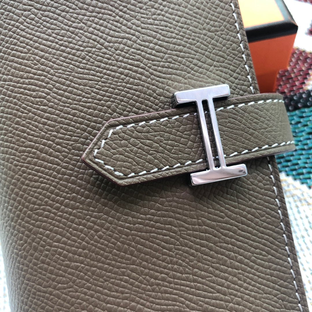 BEARN COMPACT WALLET 12 IN MEDIUM BROWN EPSOM LEATHER