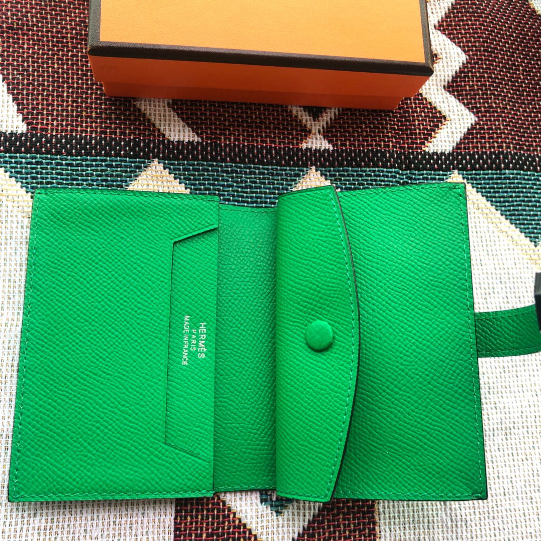 BEARN COMPACT WALLET 12 IN EMERALD GREEN EPSOM LEATHER