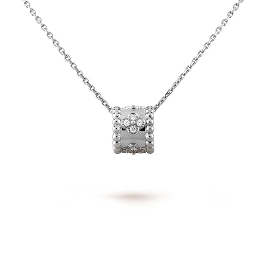 [AURORA]PERLEE PEDANT SIVLER DIAMOND NECKLACE