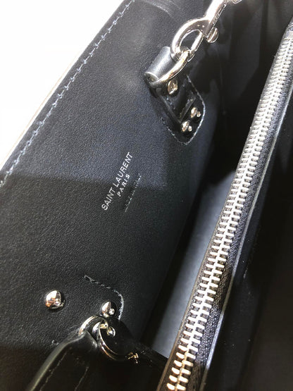 SAC DE 26 HANDBAG BLACK CALFSKIN