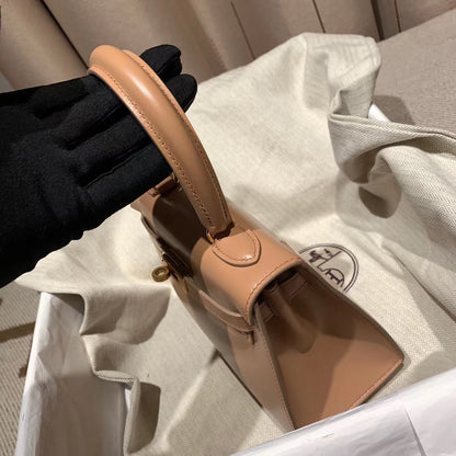 KELLY MINI 20 BAG IN CORAL PINK SMOOTH CALFSKIN WITH GOLD HARDWARE (MADE-TO-ODER)