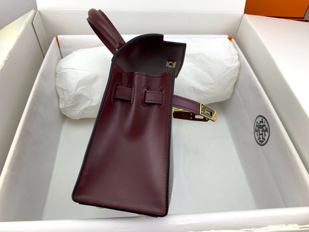 KELLY MINI 20 BAG IN WINE RED SMOOTH CALFSKIN WITH GOLD HARDWARE (MADE-TO-ODER)