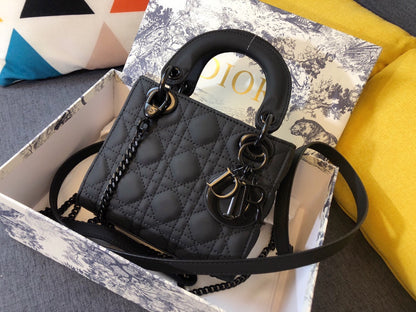 MINI LADY 17 BAG IN BLACK CALFSKIN