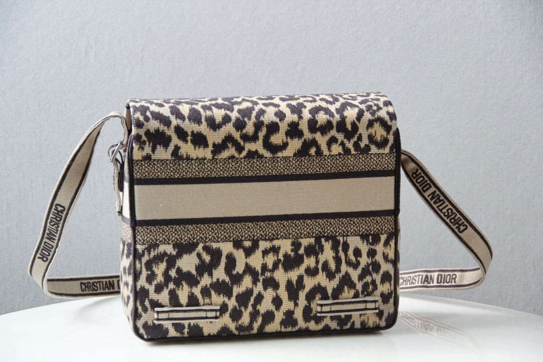 CAMP DOUBLE BUCKLE BAG 28 IN MIZZA BEIGE CANVAS