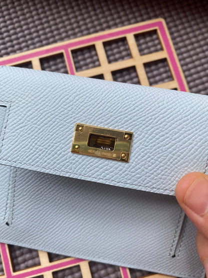 HM Kelly Pocket 13.5 Light Grey Epsom Ghw