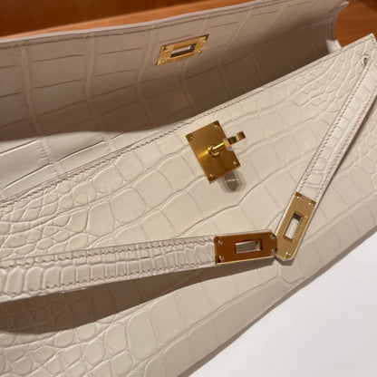 KELLY CUT 31 IN WHITE CREAM ALLIGATOR LEATHER WITH GOLD HARDWARE (MADE-TO-ODER)