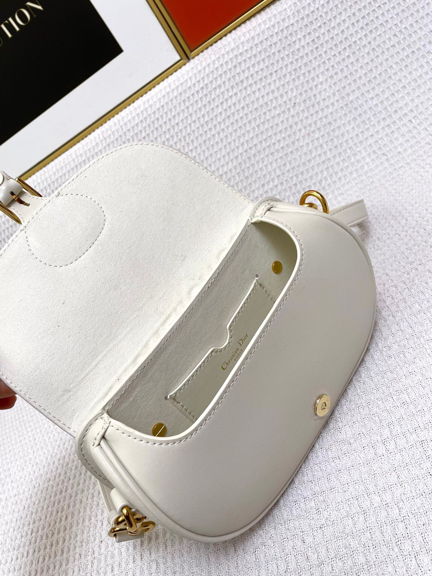 MINI BOBBY EAST-WEST 20 BAG IN WHITE CALFSKIN