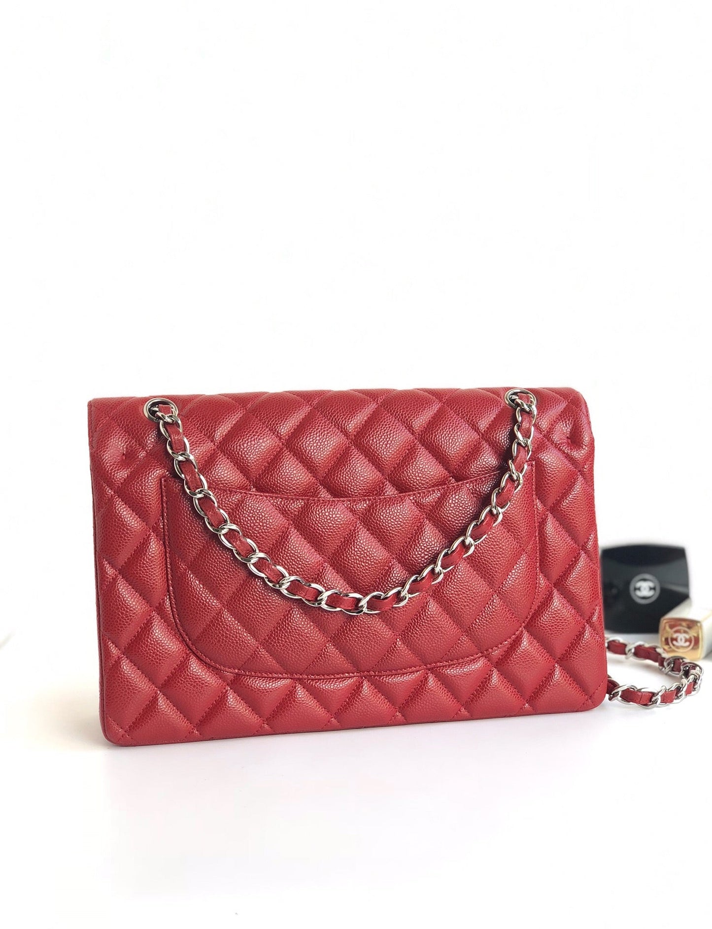 FLAP BAG JUMBO 30CM RED CAVIAR SILVER HARDWARE
