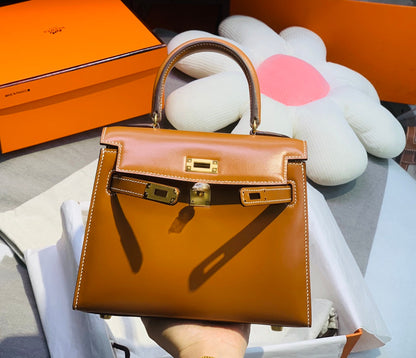 KELLY MINI 20 BAG IN BRONZE BROWN SMOOTH CALFSKIN WITH GOLD HARDWARE (MADE-TO-ODER)