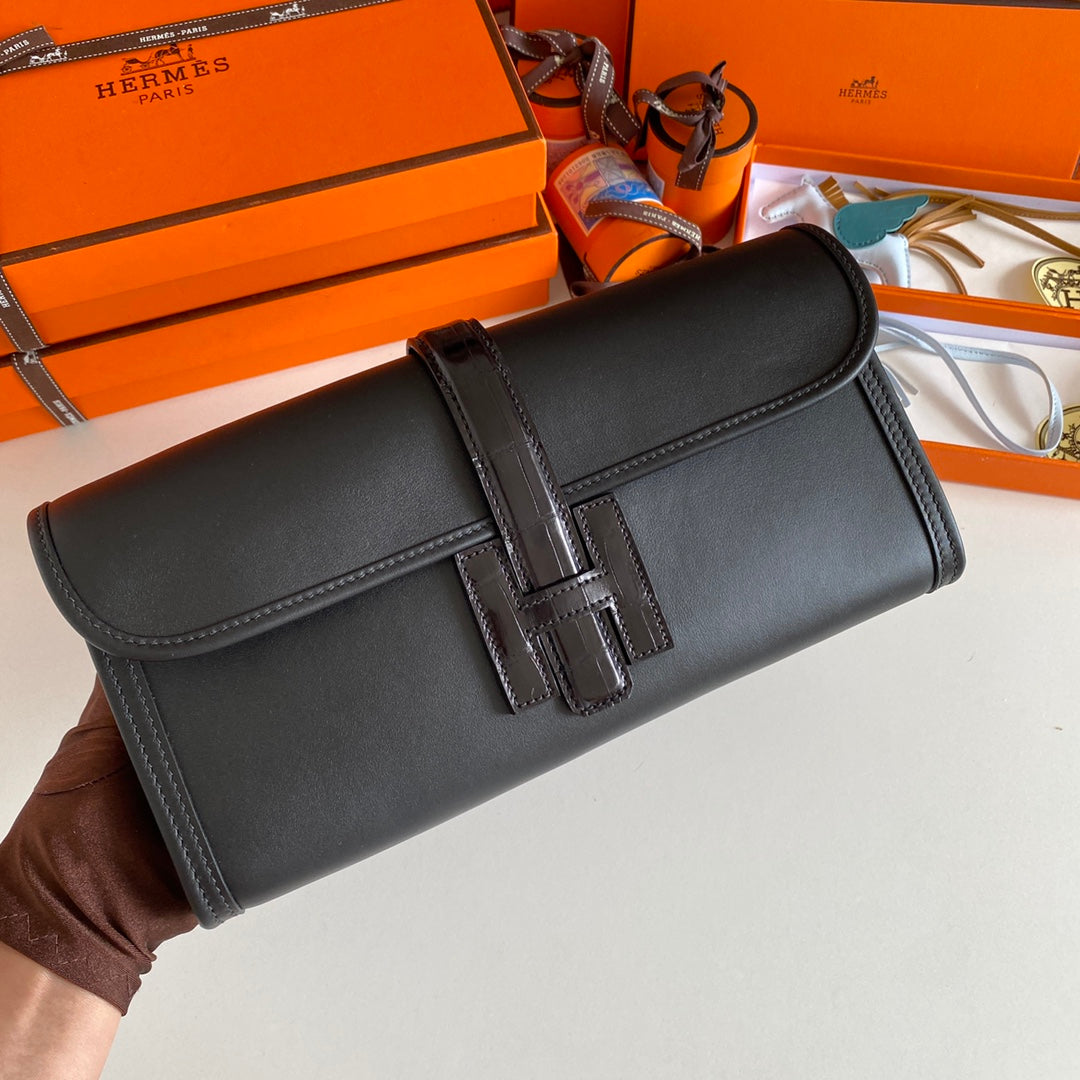 JIGE ELAN 29 CLUTCH IN BLACK CALFSKIN WITH LIZARD SKIN (MADE-TO-ODER)