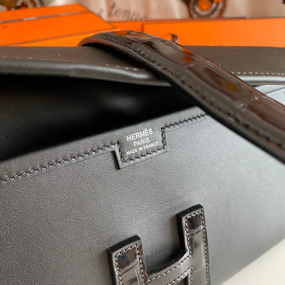 JIGE ELAN 29 CLUTCH IN BLACK CALFSKIN WITH LIZARD SKIN (MADE-TO-ODER)