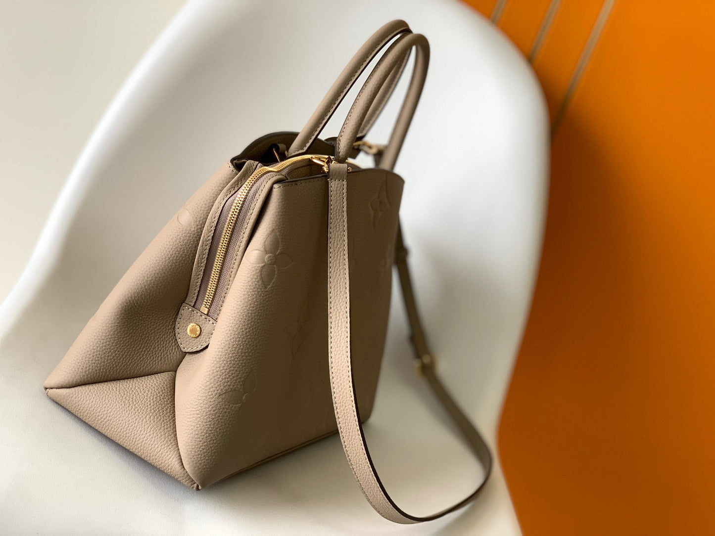 PETIT PALAIS PM LARGE SHOULDER BAG 34 IN BROWN EMBOSSED COWHIDE GOLD-TONE HARDWARE