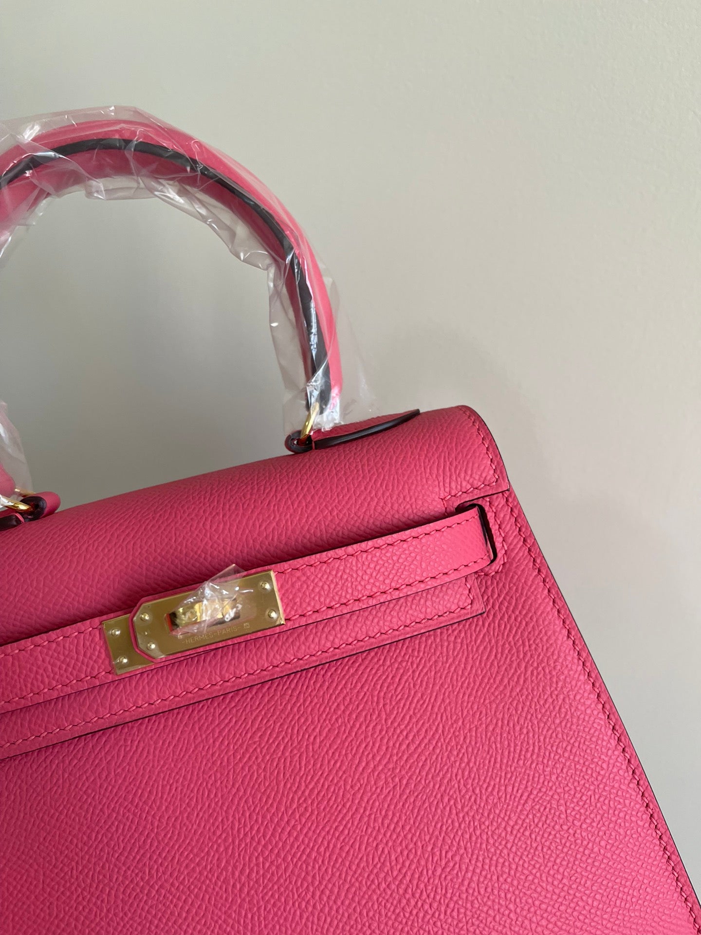 KELLY MINI 20 BAG IN RED PINK CALFSKIN WITH GOLD HARDWARE (MADE-TO-ODER)