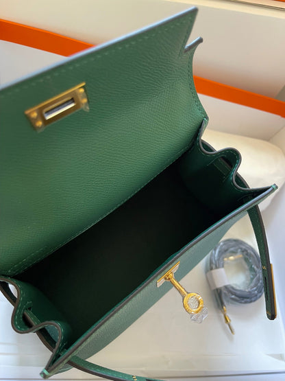 KELLY MINI 20 BAG IN DARK GREEN CALFSKIN WITH GOLD HARDWARE (MADE-TO-ODER)