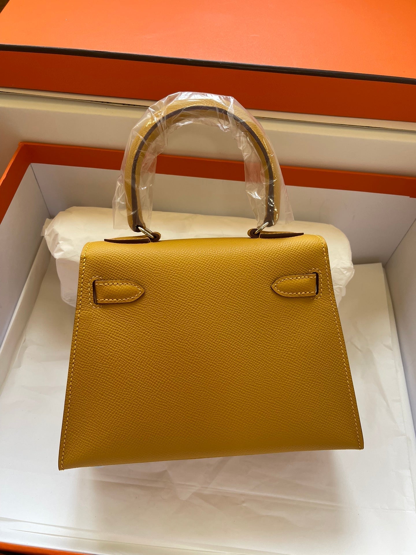 KELLY MINI 20 BAG IN DIJON YELLOW CALFSKIN WITH GOLD HARDWARE (MADE-TO-ODER)