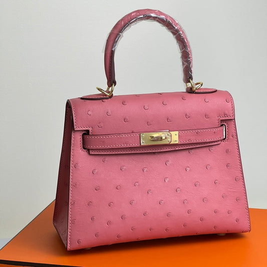 KELLY BAG 20 IN ROUGE PINK OSTRICH LEATHER WITH GOLD HARDWARE (MADE-TO-ODER)
