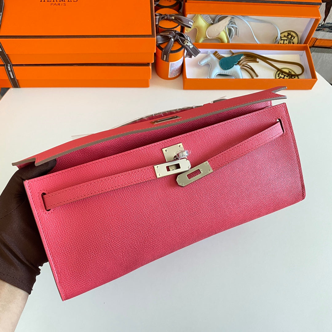 KELLY CUT 31 IN WATERMELON PINK CALFSKIN WITH SILVER HARDWARE