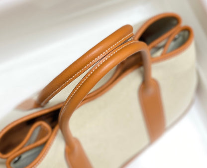 GARDEN PARTY 36CM IN WHITE TOILETS COTTON CANVAS AND BROWN CALFSKIN