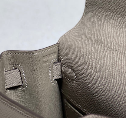 KELLY MINI 20 BAG IN LIGHT BROWN CALFSKIN WITH GOLD HARDWARE (MADE-TO-ODER)