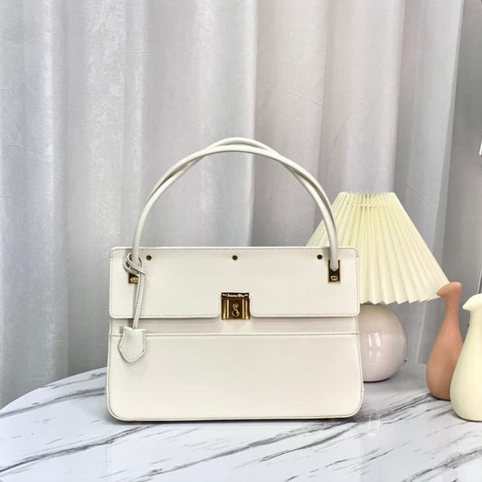 PARISIENNE 30 HANDBAG IN WHITE SMOOTH CALFSKIN