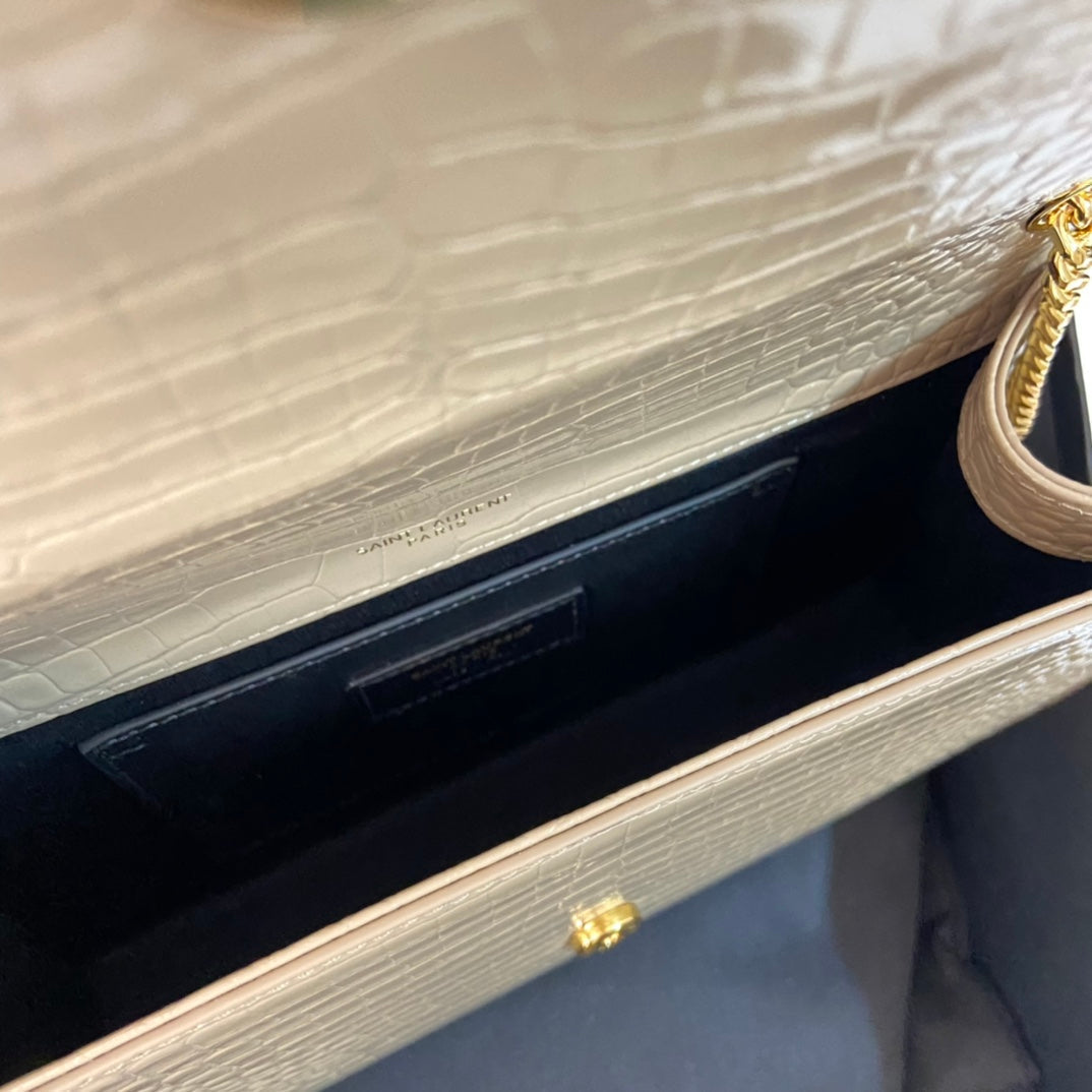 KATE TASSEL 24 CROCODILE PATTERN CALFSKIN BEIGE CREAM WITH GOLD LOGO