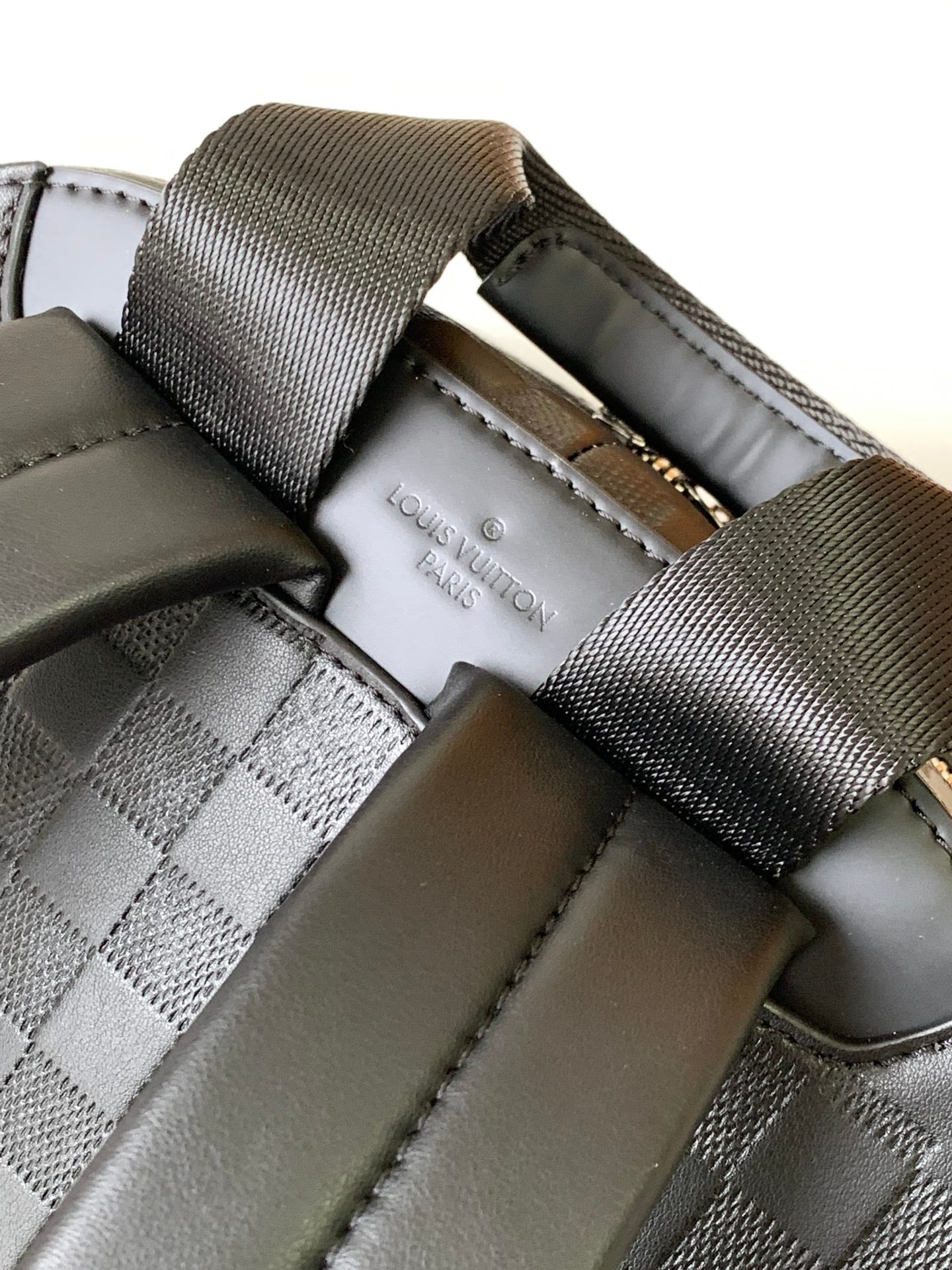 DAMIER CAMPUS BACKPACK 39 IN BLACK CALFSKIN AND CANVAS