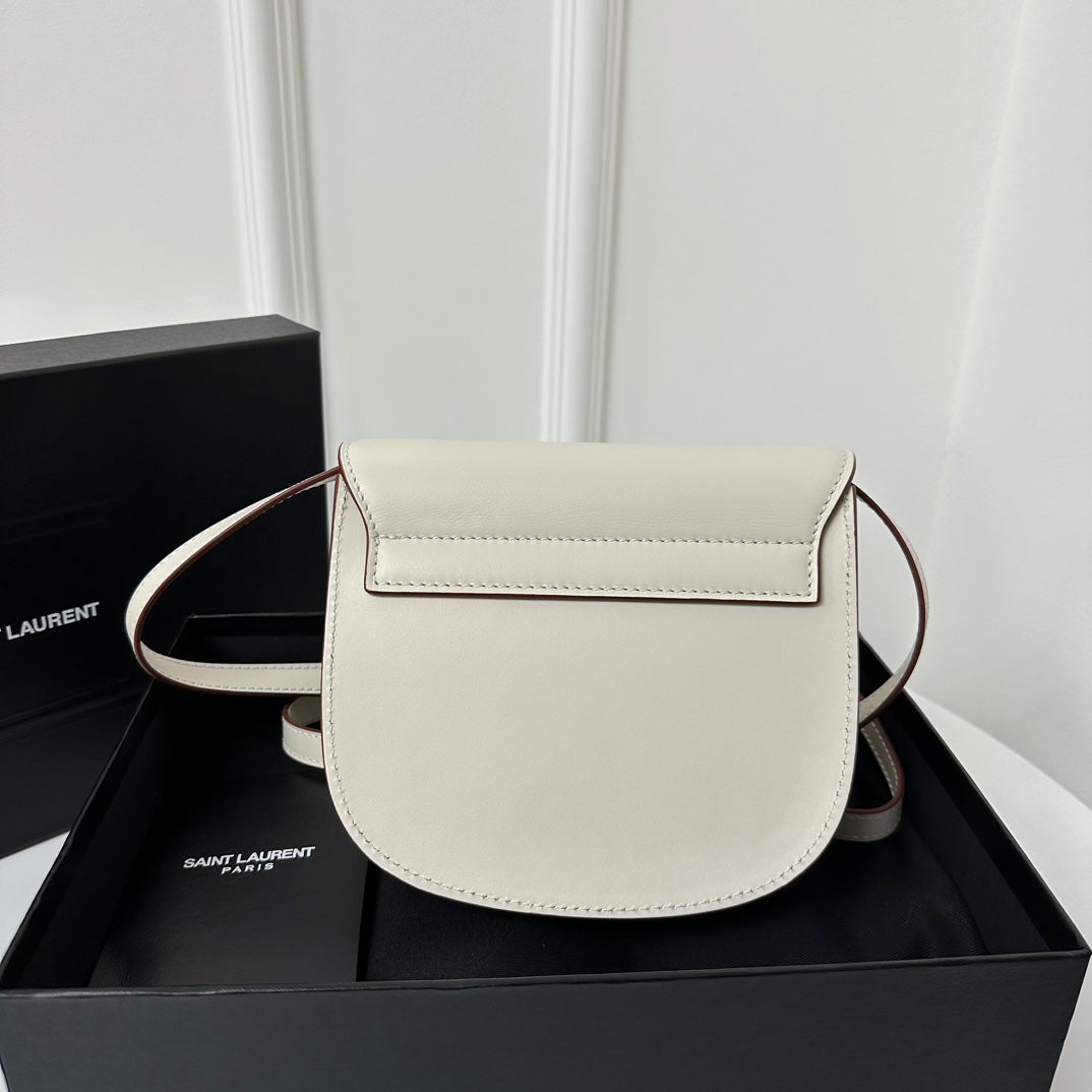 KAIA 18 HANDBAG IN WHITE CALFSKIN