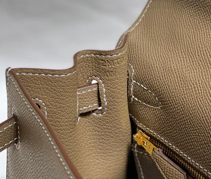 KELLY 25CM IN ETOUPE EPSOM CALFSKIN GOLD HARDWARE