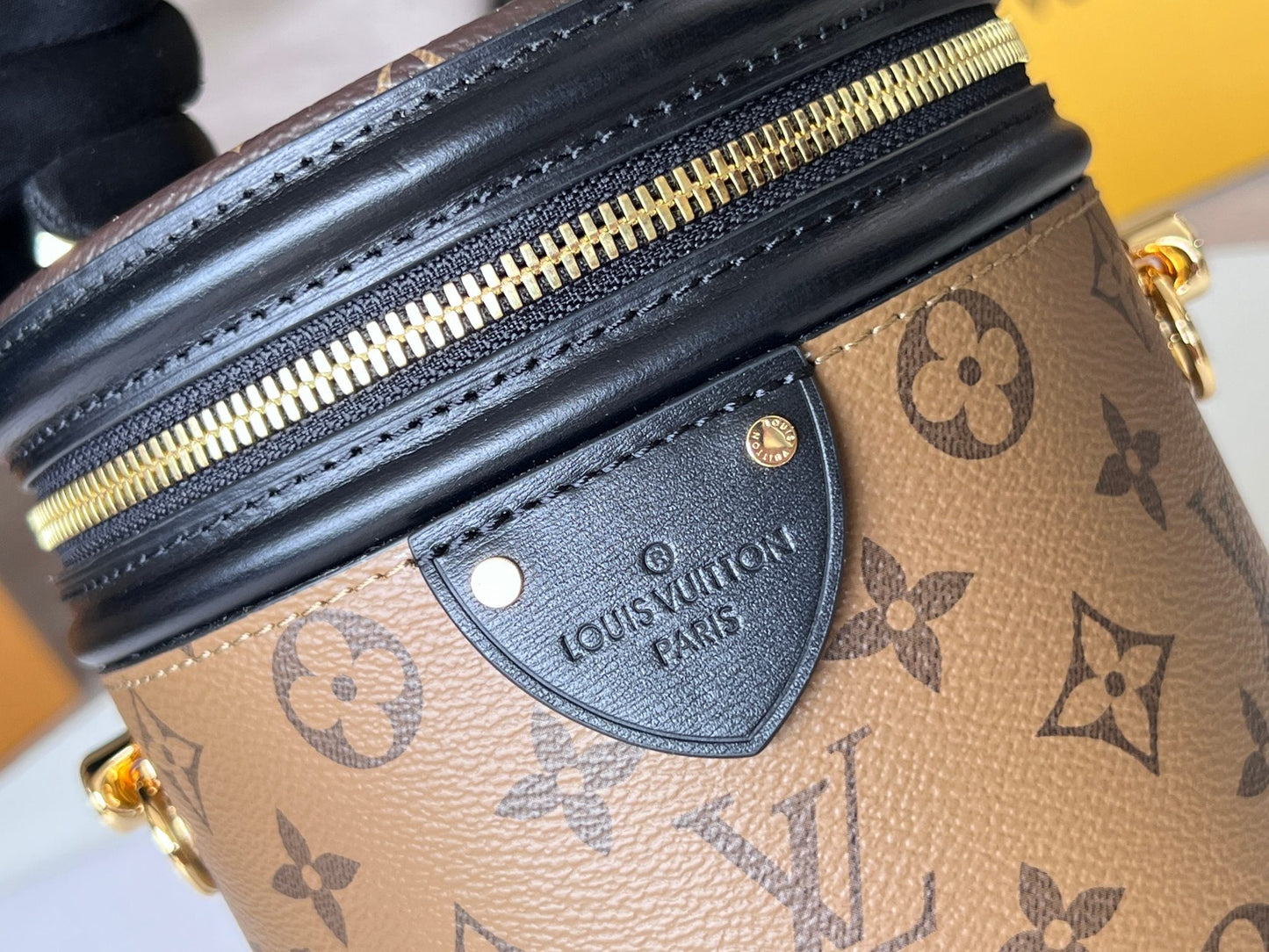 LV 25S PETIT NOE  16 IN BROWN MONOGRAM COATED CANVAS LEATHER TRIM BLACK