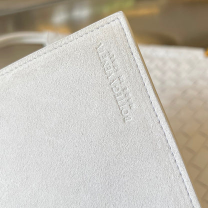 MEDIUM SOLSTICE 44 WHITE LAMBSKIN