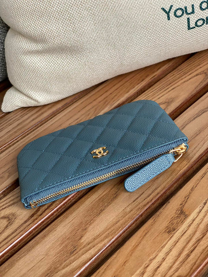 CC CLASSIC SMALL 15 ZIPPED POUCH IN TEAL GREEN GRAINED CALFSKIN
