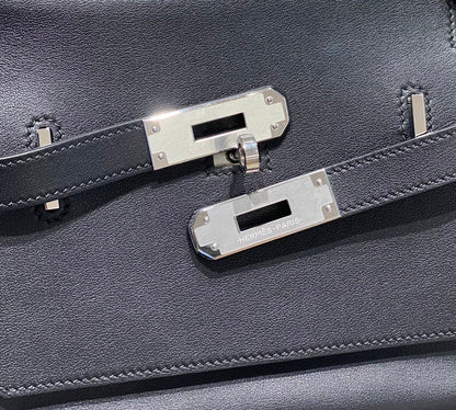 HM JYPSIERE SHOULDER BAG 23 IN NAVY BLUE CALFSKIN SILVER HARDWARE