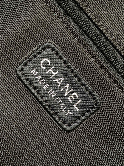 CC TRAVEL BAG 45 IN BLACK CANVAS WITH WHITE LOGO