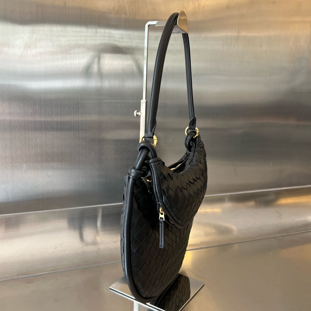 MEDIUM GEMELLI 36 BLACK LAMBSKIN