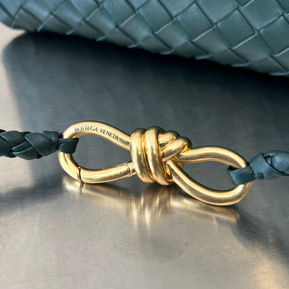 SMALL ANDIAMO 29 IN DARK GREEN LAMBSKIN