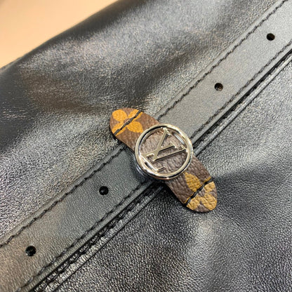 CARRYALL DARK 39 IN BLACK LAMBSKIN BROWN MONOGRAM TAG