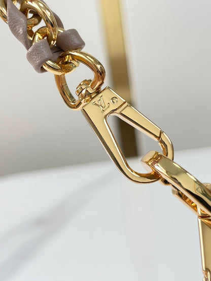 DAUPHINE MINI 20 IN MEDIUM BROWN EPI GRAINED CALFSKIN GOLD HARDWARE