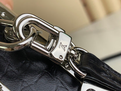 SLIM TRUNK 23 IN BLACK CROCODILE PATTERN CALFSKIN SILVER HARDWARE