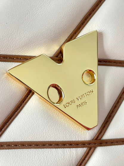 GO-14 MM 23 IN WHITE BROWN QUILTED LAMBSKIN GOLD HARDWARE