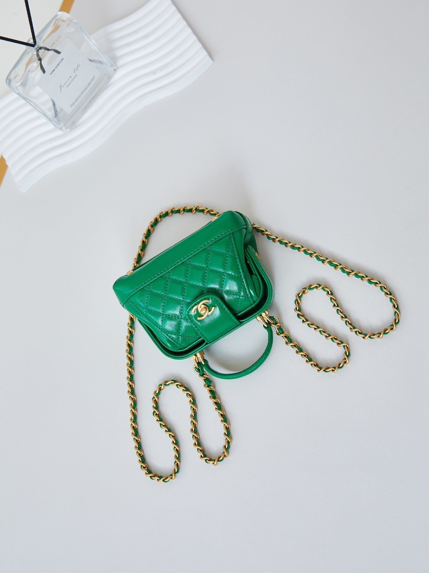 MINI TOP HANDLE BAG 13 IN GREEN OIL-WAX LAMBSKIN GOLD HARDWARE
