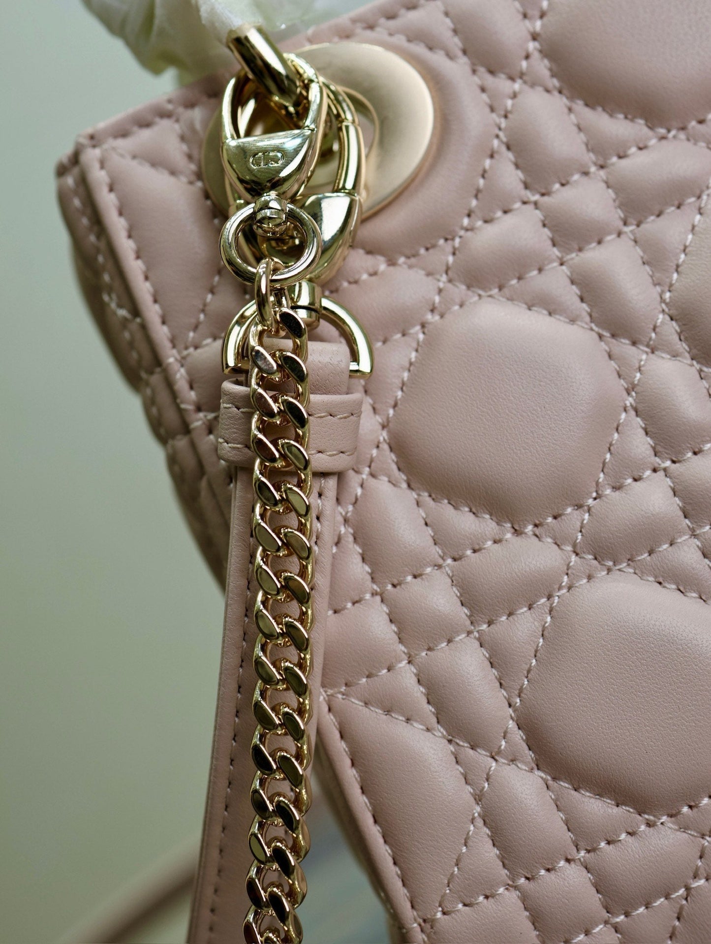 MINI LADY BAG 17 IN BABY PINK QUILTED MACROCANNAGE CALFSKIN SWAMP YELLOW STRAP