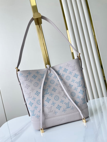 FLORE 28 IN WHITE PERFORATED CALFSKIN