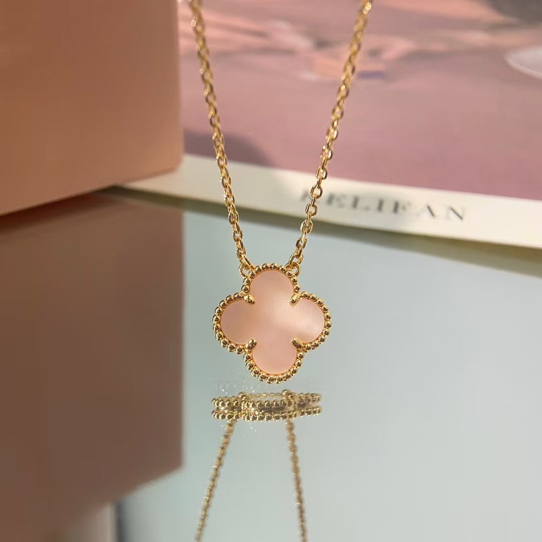 [AURORA]CLOVER 15MM PINK MOTHER-OF-PEARL NECKLACE