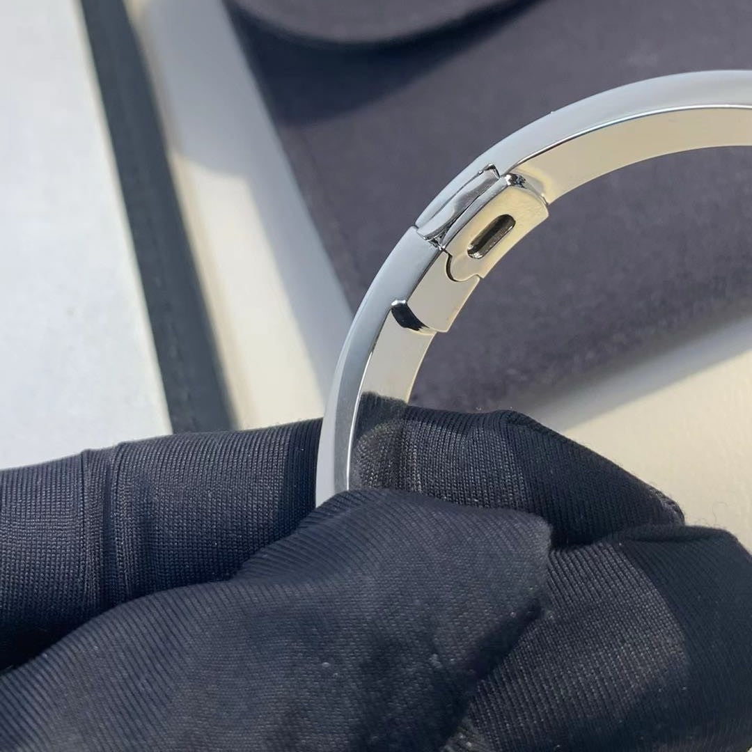 [AURORA]LOVE BRACELET 6.1MM DIAMOND-PAVED