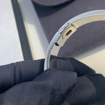 [AURORA]LOVE BRACELET 6.1MM DIAMOND-PAVED