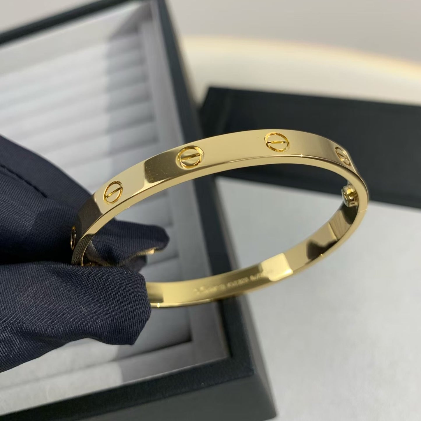 [AURORA]LOVE BRACELET 6.1MM