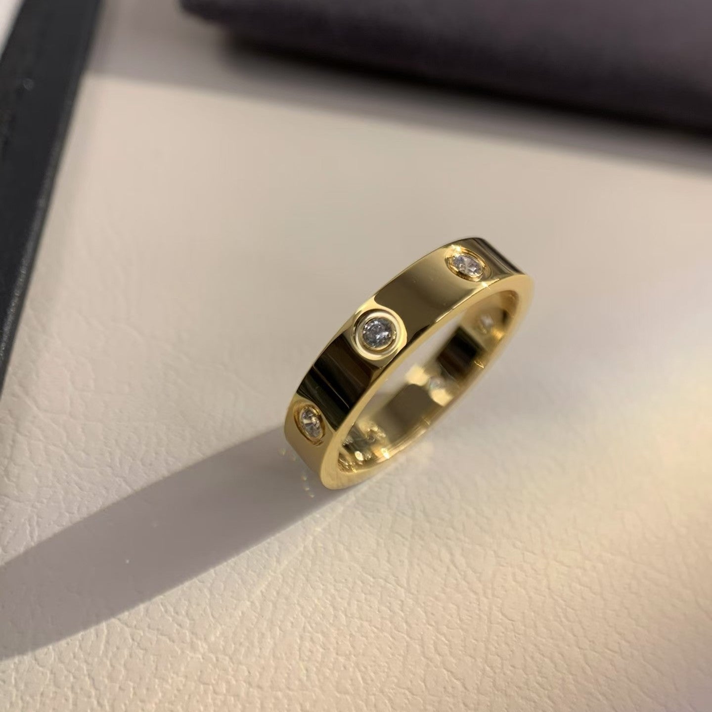 [AURORA]LOVE RING 3.6MM 8 DIAMONDS