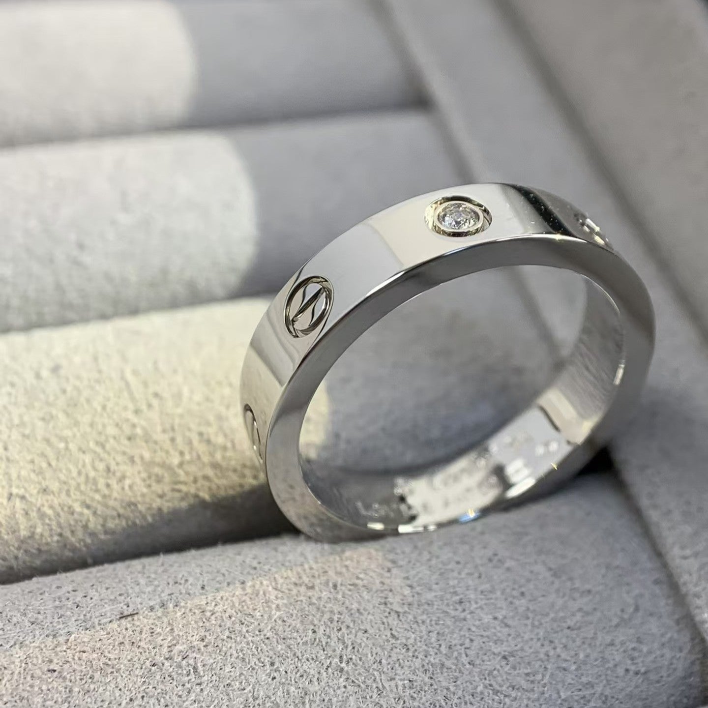 [AURORA]LOVE RING 4MM 1 DIAMOND SILVER